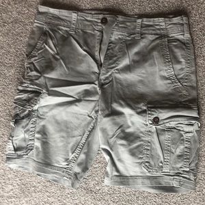 Men’s grey American Eagle brand “Active Flex” “Classic” cargo shorts.  Size 34.